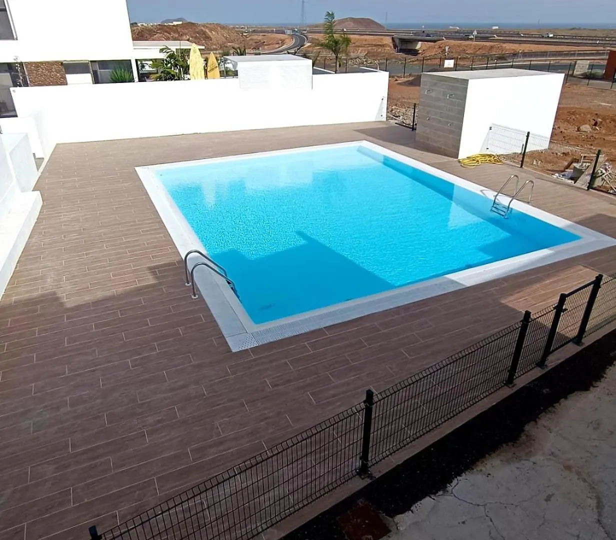 Fuerte Vibes Guest House In Corralejo 0*,