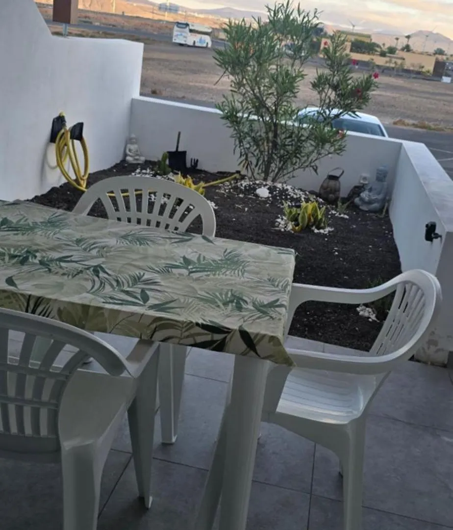 Fuerte Vibes Guest House In Corralejo Casa vacanze